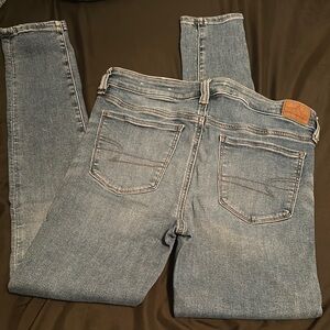 American Eagle Outfitters Light Blue Skinny Jeans